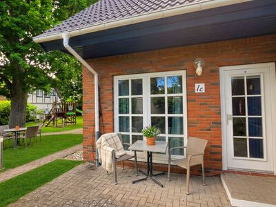 Terrassen-Apartment in der Ferienanlage Captain Pahlen in Zingst für Urlaub mit Hund